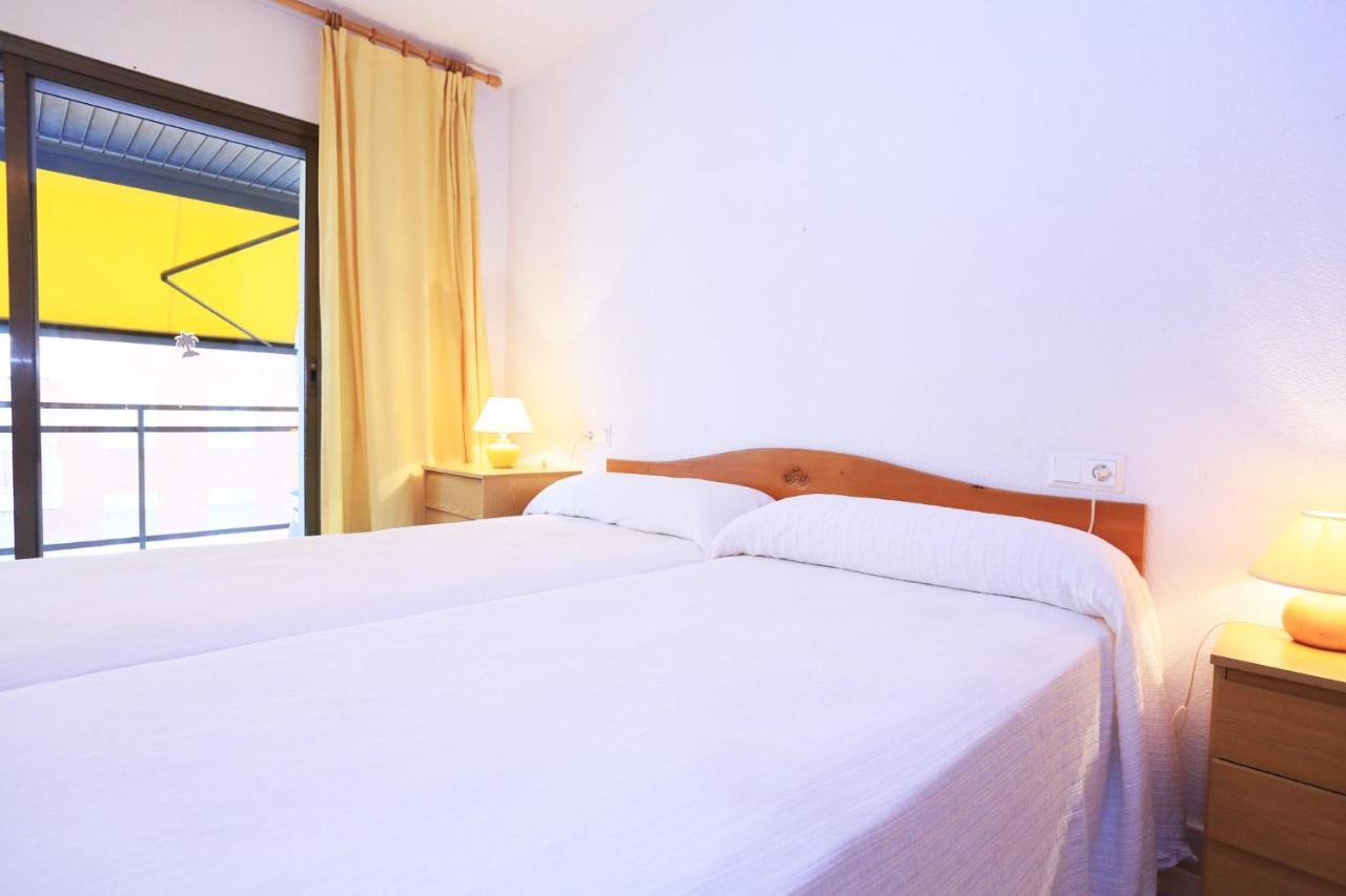 Txingudi - Only Families Apartment Cambrils Exterior photo