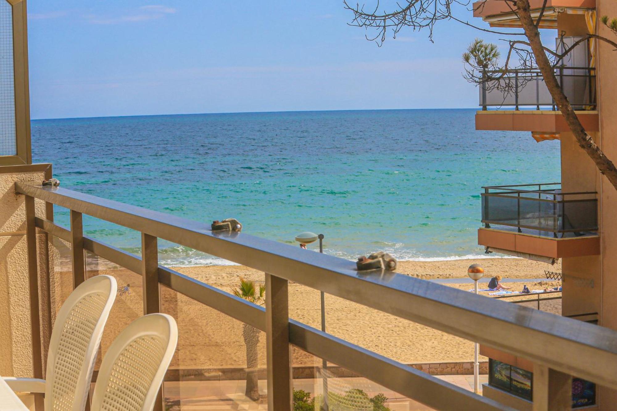 Txingudi - Only Families Apartment Cambrils Exterior photo